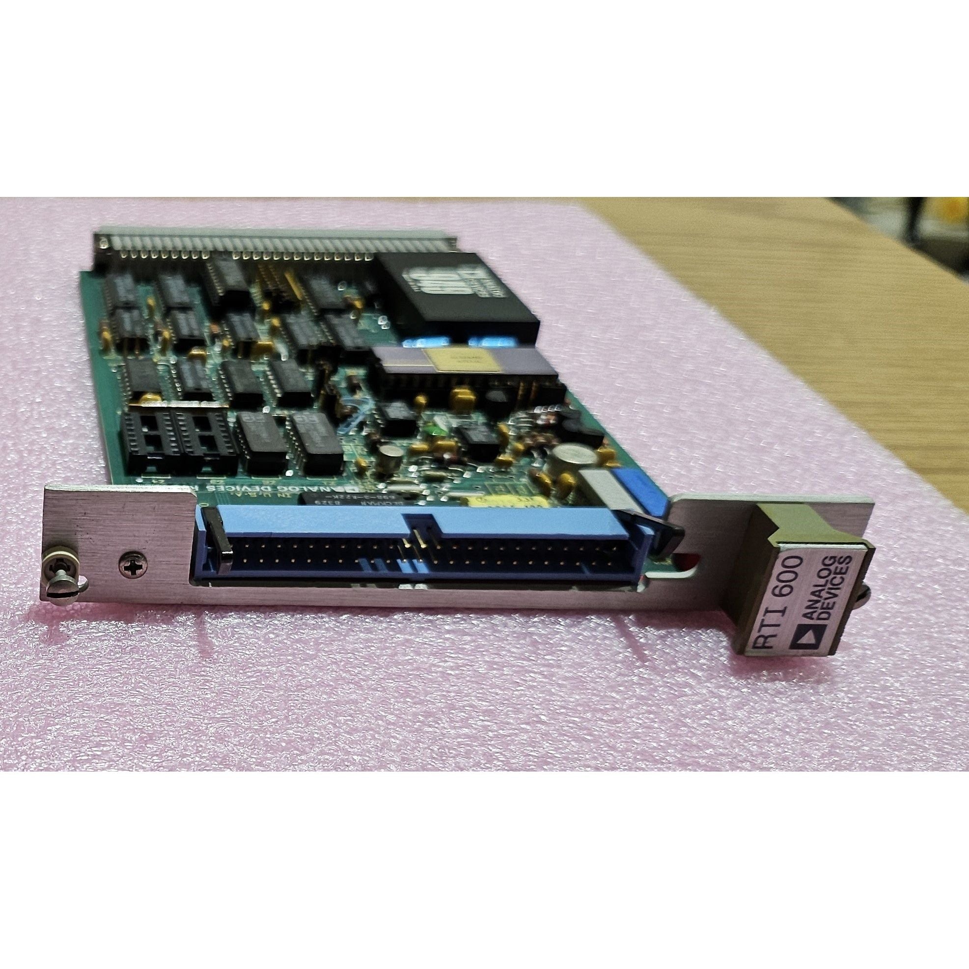 RTI 600 | Analoge Geräte